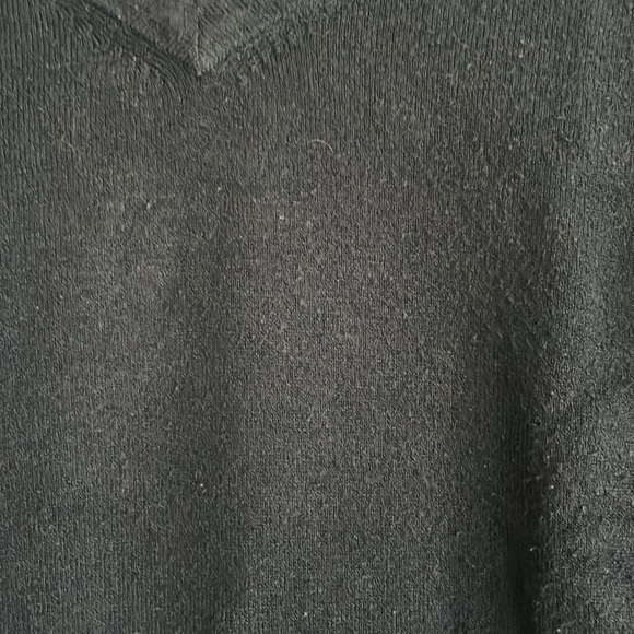 V neck long sleeved navy blue sweater. - Picture 3 of 5